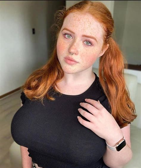 thicc redhead nudes|Redhead Thicc Porn Videos 